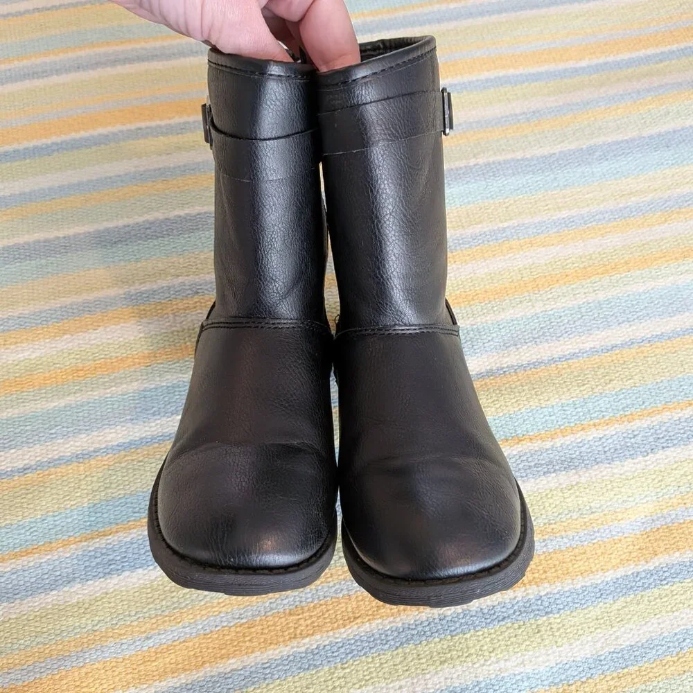 ⭐ Girls Carter's Tall Black Buckle Boots size 12